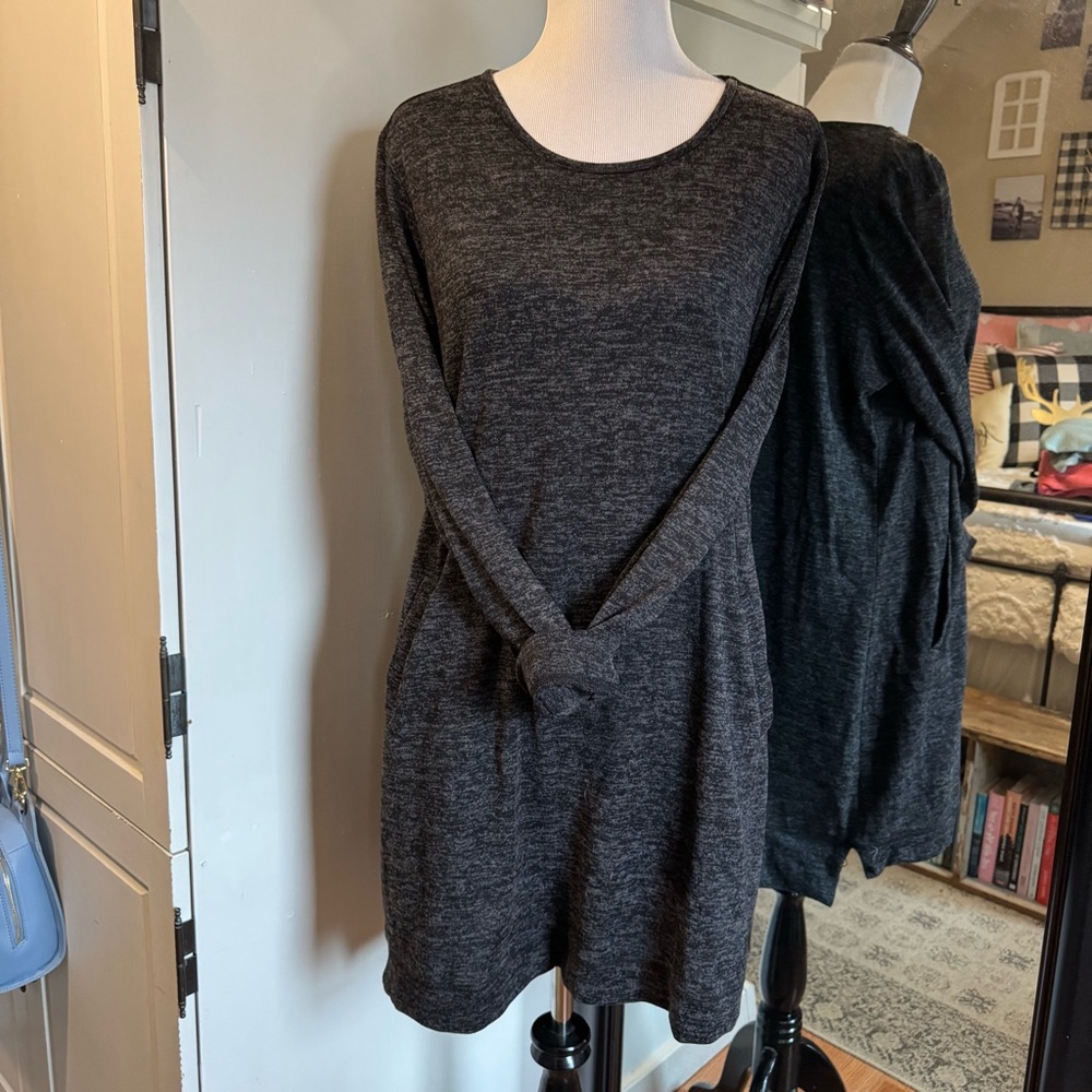 Tacera XL Black Dress